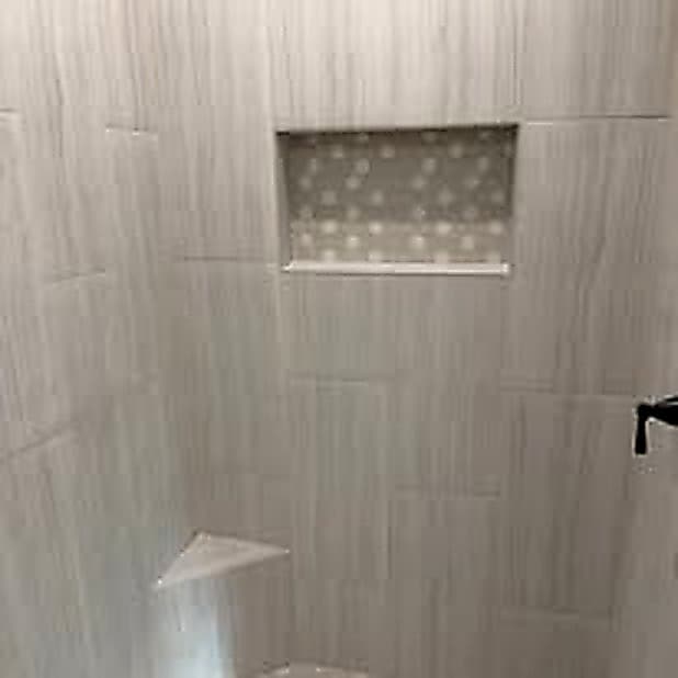 Vertical tile shower niche